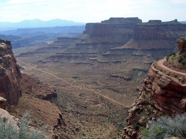 canyonlands.jpg