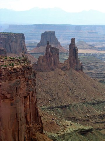 canyonlands3.jpg